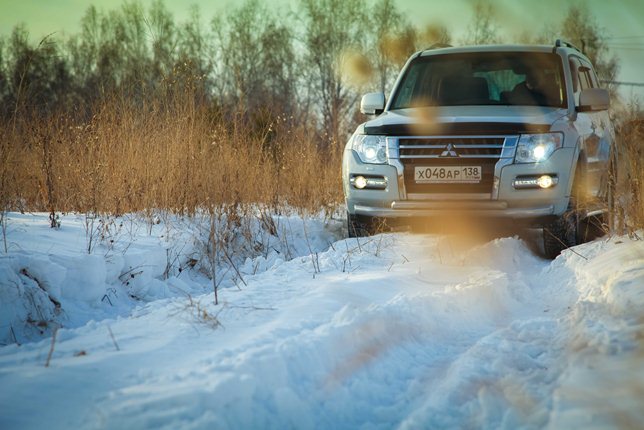 Внедорожный зимний тест-драйв MITSUBISHI Pajero и L200 в Иркутске.  